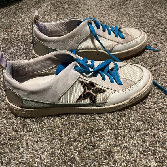 Golden Goose Women’s white and blue Yeah sneakers with leopard-print star - Picture 2 of 7
